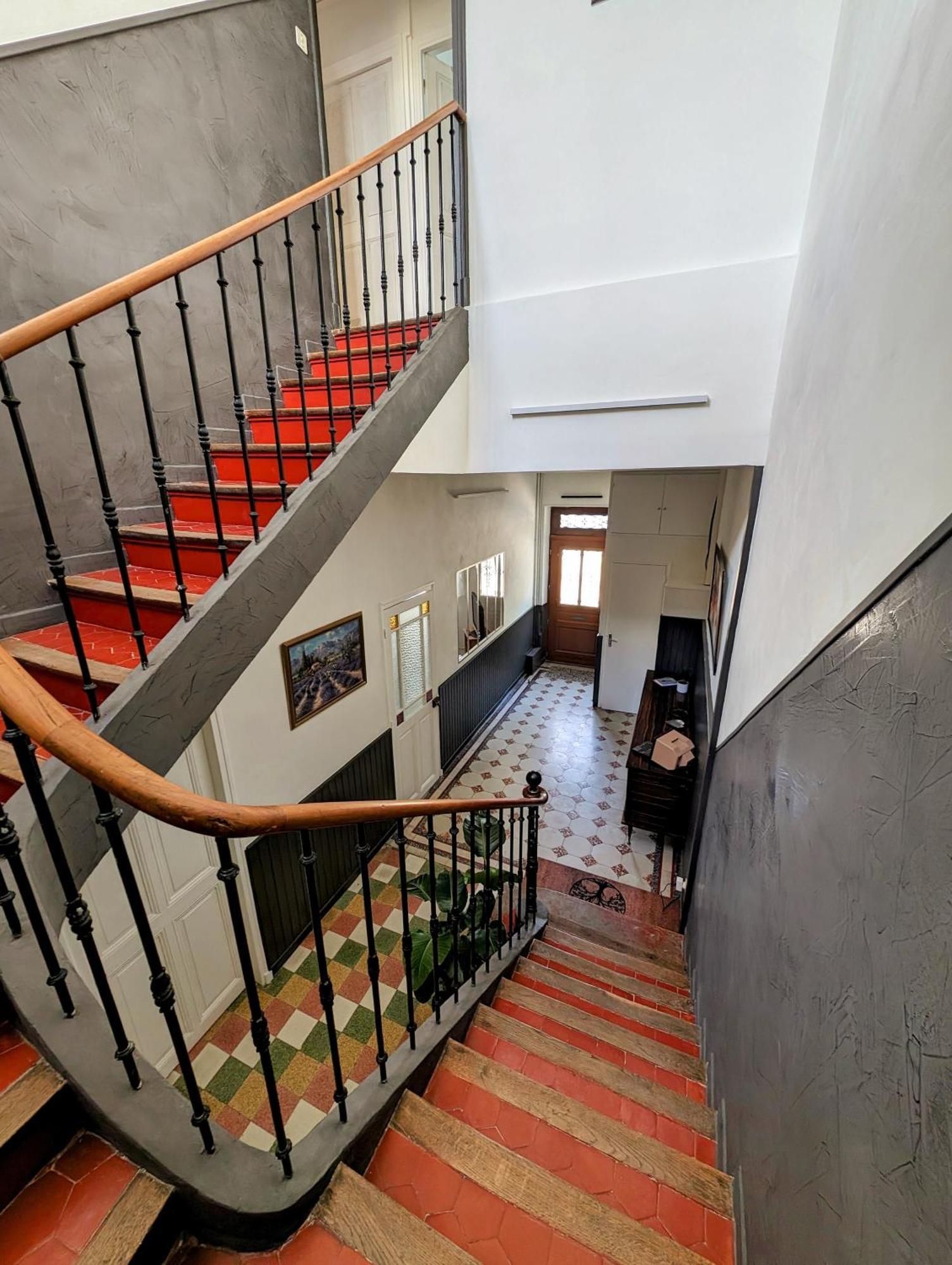 Maison De Style Tout Confort, Position Ideale, Avec Clim Et Petit Exterieur Оранж Экстерьер фото