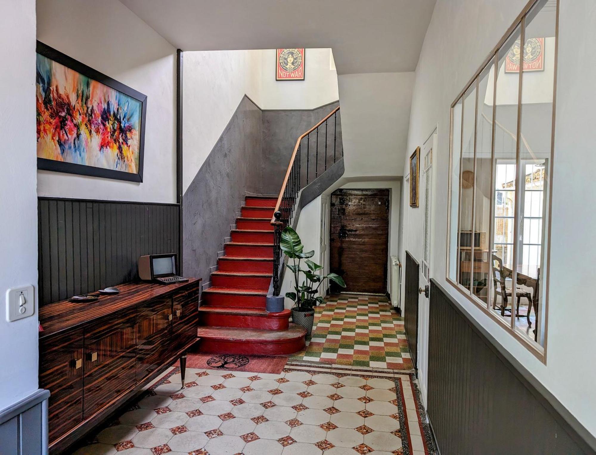 Maison De Style Tout Confort, Position Ideale, Avec Clim Et Petit Exterieur Оранж Экстерьер фото